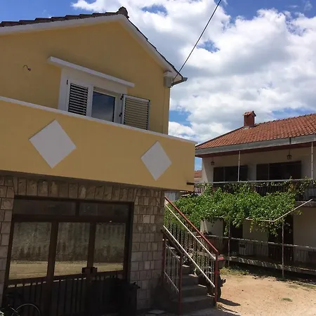Jasna Διαμέρισμα *